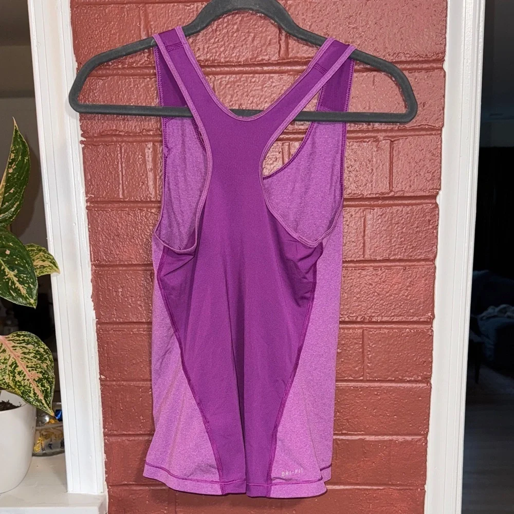 Nike Women's Purple Racerback Tank Top XS